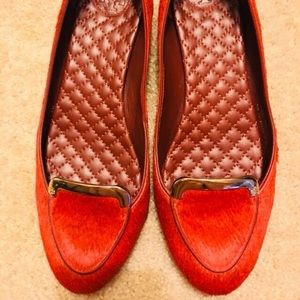 Tory Burch Women flats. Size 8 1/2M.
